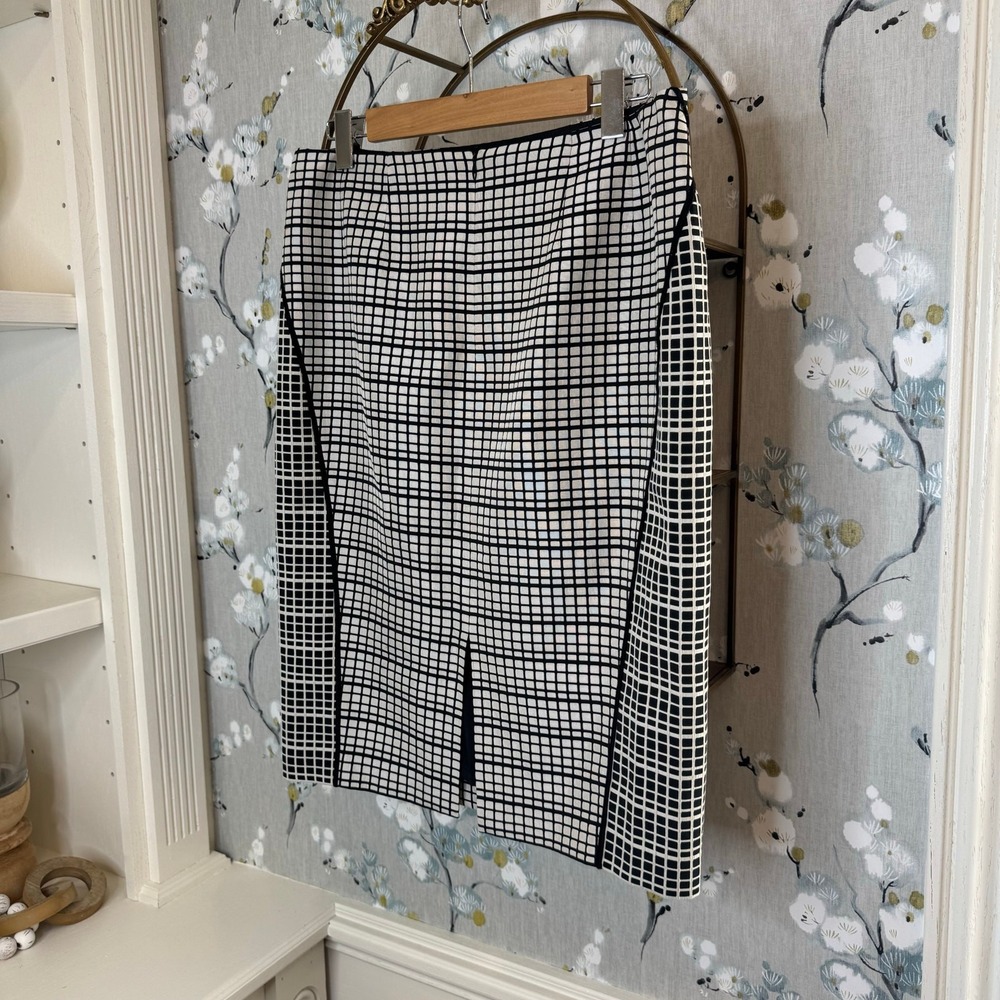 Lafayette 148 Black and White Pattern Pencil Skirt - Size 10 - Picture 4 of 6